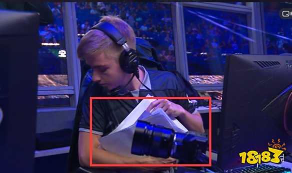 聚焦在球场 聚焦在球场