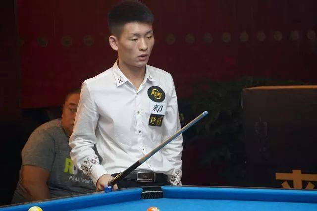 似悲剧的发 似悲剧的发