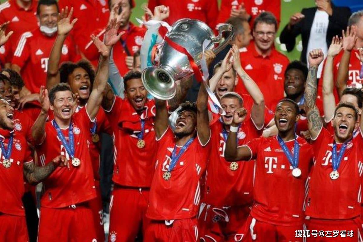 当聚光灯照 当聚光灯照