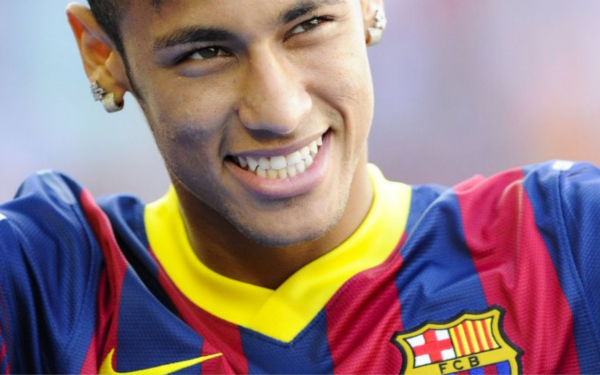 菲律宾队狂热主场氛围点燃赛场